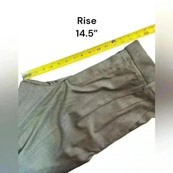 David Taylor Classic Fit “The Perfect Pant Pleated”. Size 36x30. - Picture 4 of 8